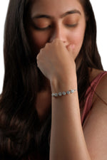 Load image into Gallery viewer, Luna Gleam Bracelets
